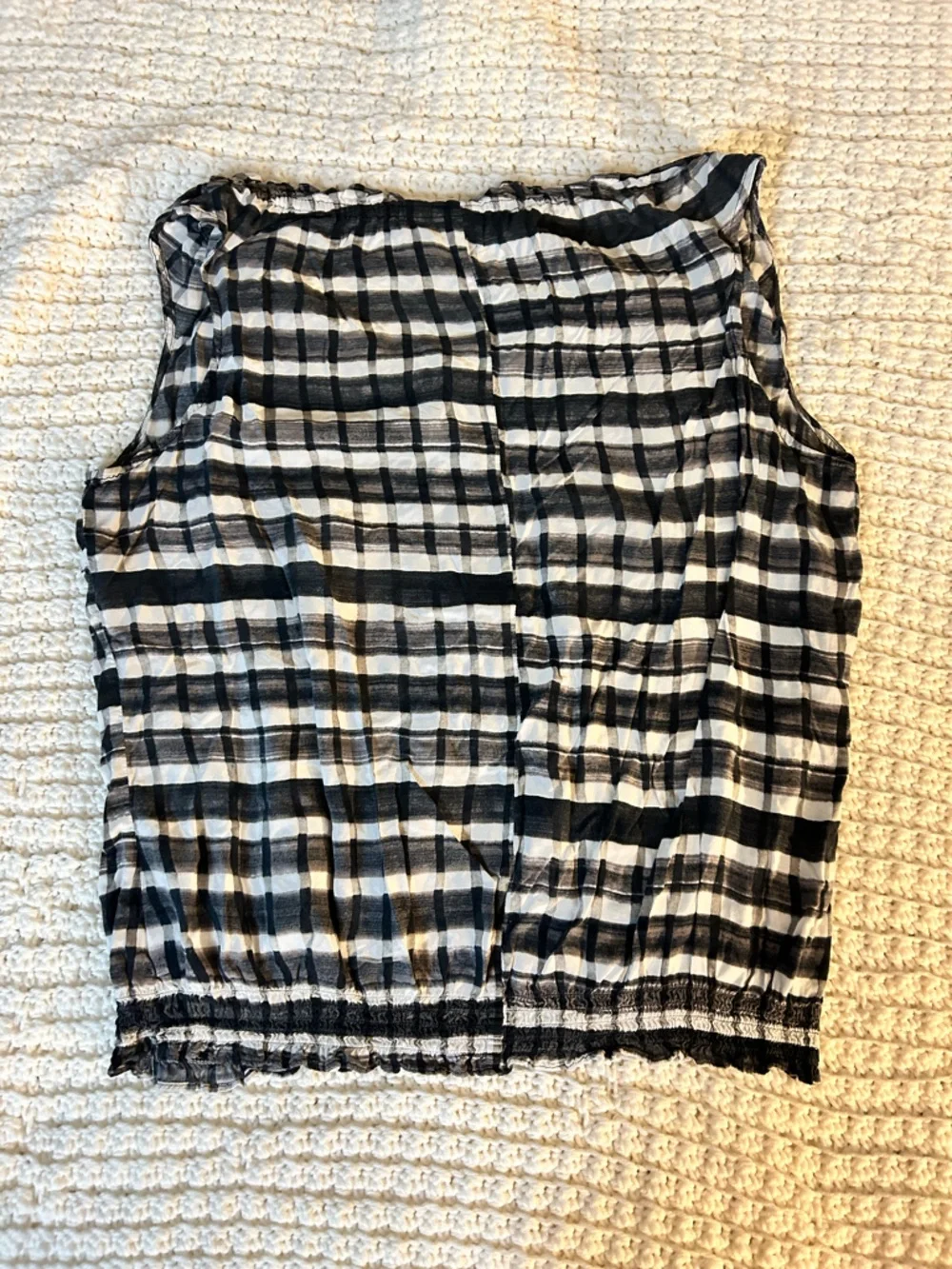 a.n.a Black and White Plaid Ruffled Hem Sleeveless Camisole